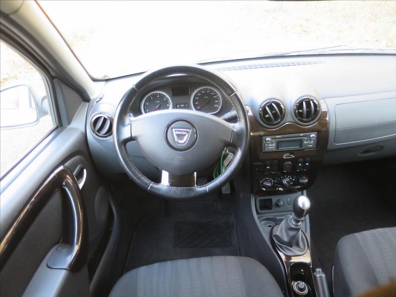 Dacia Duster 1,5  dCi - fotka 8 z 14
