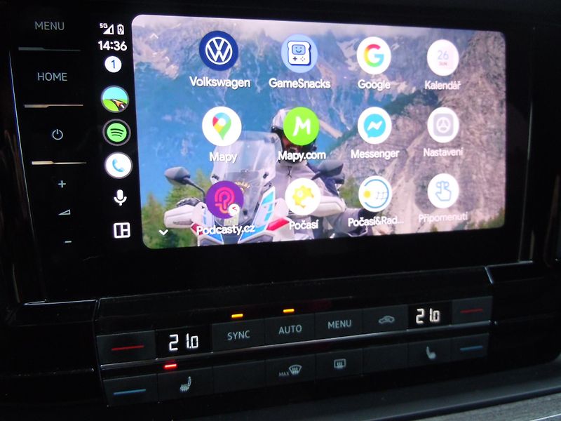 Volkswagen Touareg 3,0TDI VZDUCH KŮŽE HUD TAŽNÉ - fotka 25 z 40