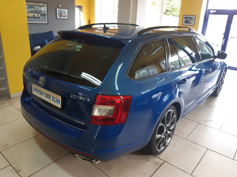Škoda Octavia RS 2.0 TDI COMBI NAVI - fotka 6 z 28