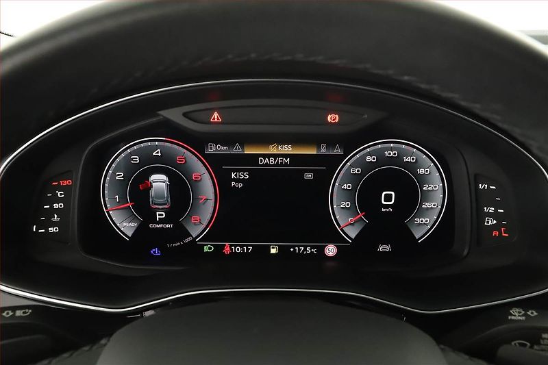 Audi Q8 (2023) 55 TFSI, Výhřev, Kamera - fotka 8 z 29