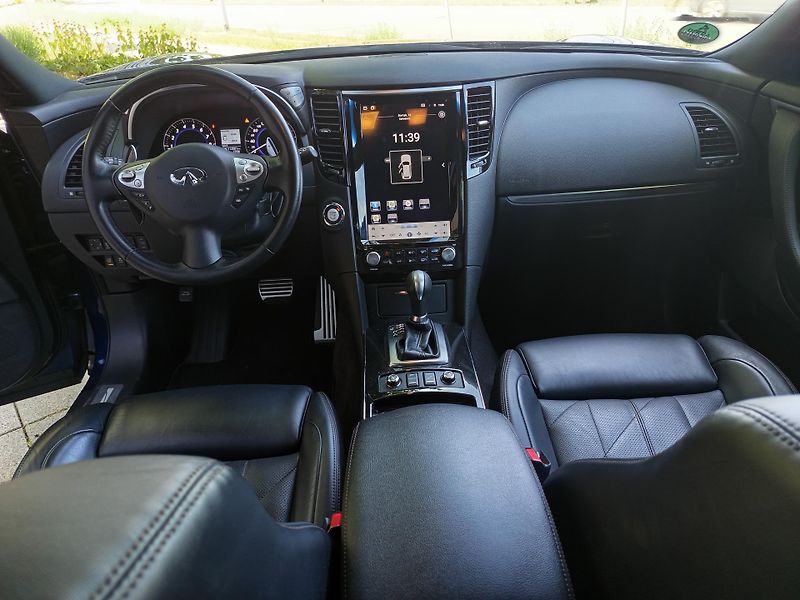 Infiniti QX70 (2018) S Premium, EU model, 2xkola,TZ - fotka 12 z 26