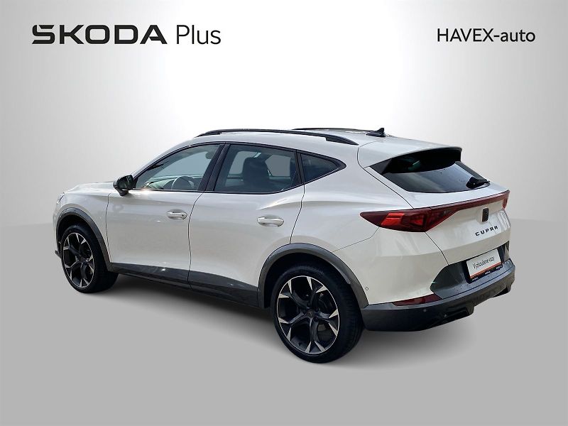 Cupra Formentor (2023) 1.5 TSI DSG - fotka 34 z 36