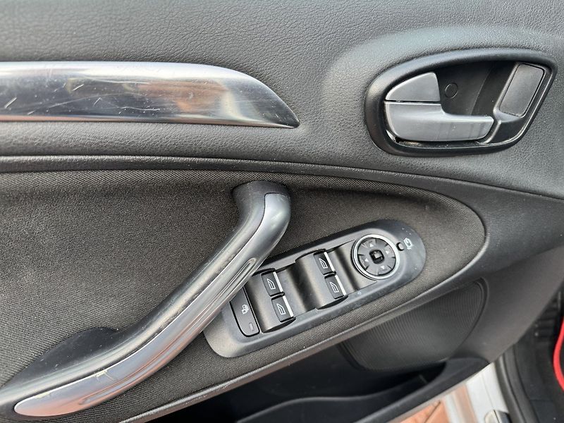 Ford Galaxy (2013) 2.0TDCi Titanium Navi Tažné Z. - fotka 26 z 46