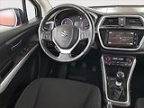 Suzuki SX4 S-Cross (2018) Comfort 1.4 BoosterJet, ČR - náhled 7