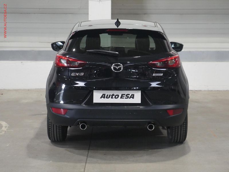 Mazda CX-3 (2016) 1.5D, LED, AC, tempo - fotka 5 z 17