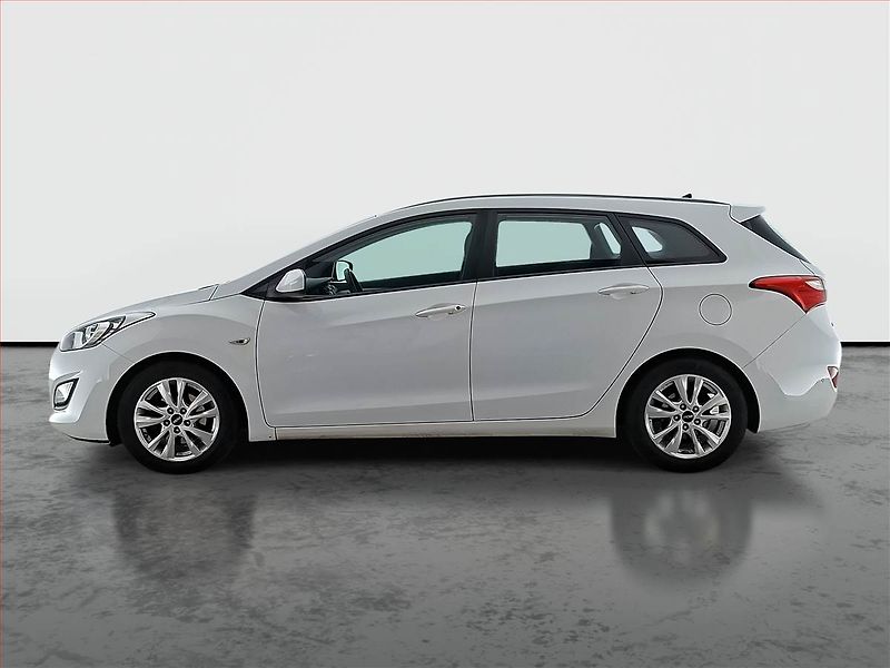 Hyundai i30 (2017) 1.6 CRDi, Tempomat - fotka 3 z 16