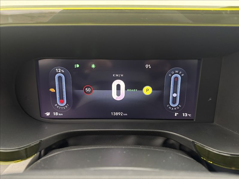 Fiat Grande Panda Electric 0,0 LA PRIMA KAMERA VÝHŘEV ČR - fotka 9 z 37