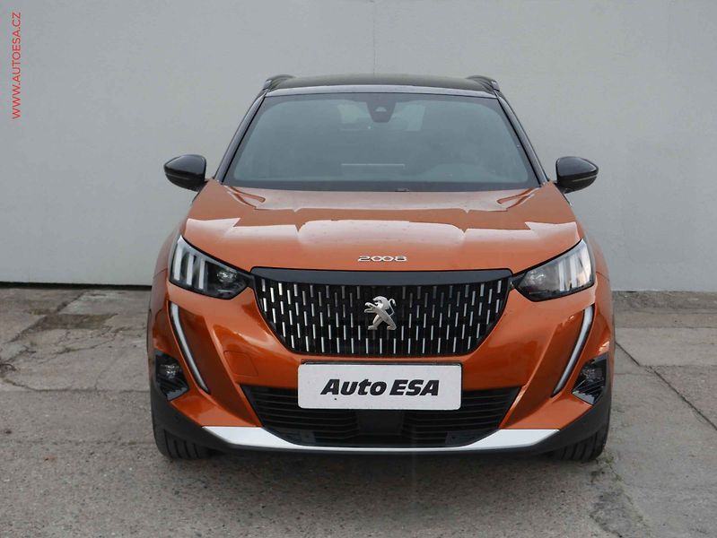 Peugeot 2008 (2020) 1.5HDI, 1.maj,ČR, servis - fotka 2 z 18