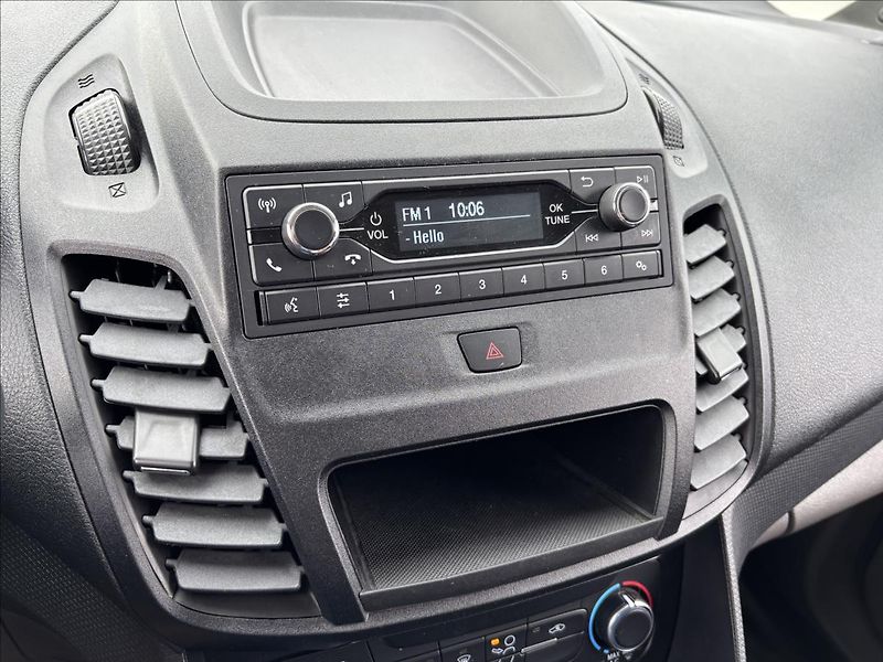 Ford Transit Connect 1,5 EcoBlue 74kW L1 DPH - fotka 26 z 33