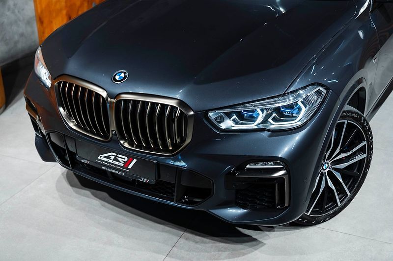 BMW X5 M50d Final edition - fotka 5 z 28