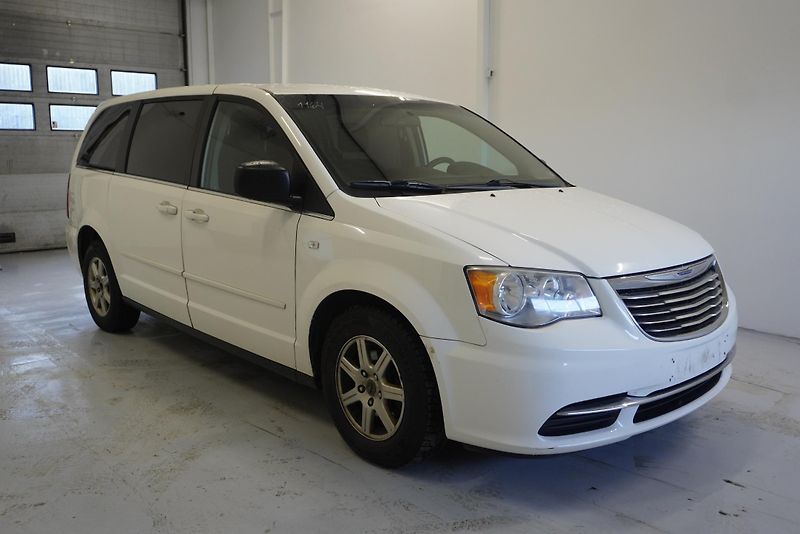 Chrysler Town & Country 3.6i TOWN&COUNTRY  4X4 AUTOMAT - fotka 3 z 36