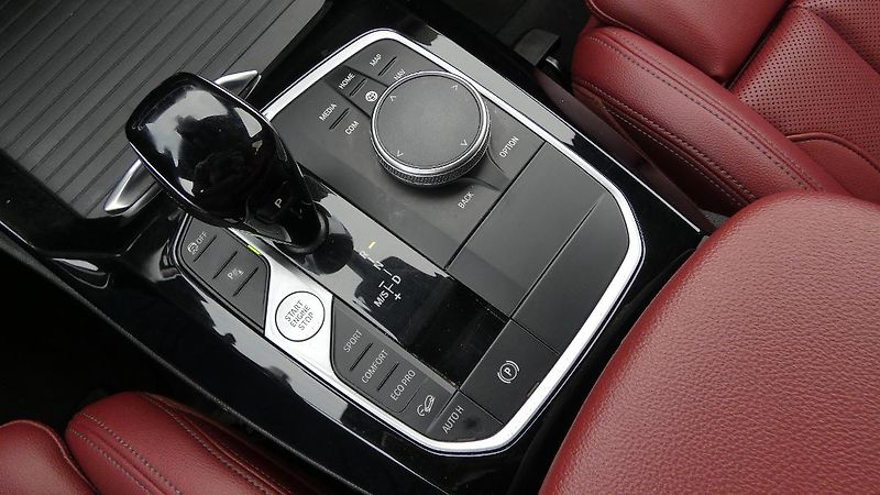 BMW X3 20d xDrive - fotka 16 z 23