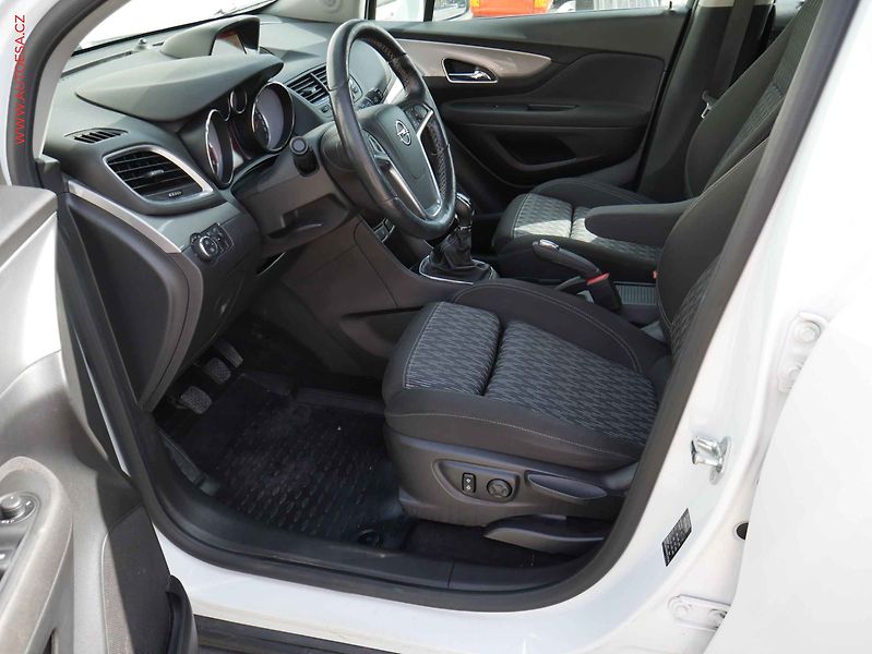 Opel Mokka (2015) 1.6 CDTi 4x4, AC, tempo - fotka 9 z 20