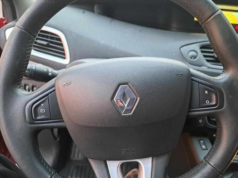 Renault Scénic 1,5 dCi - fotka 21 z 39
