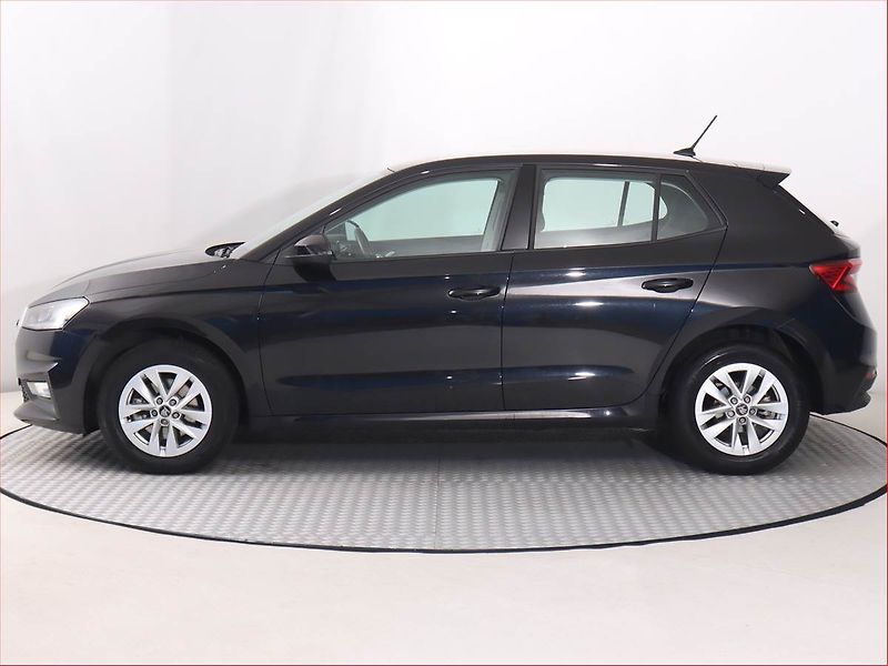 Škoda Fabia (2025) 1.0 TSI - fotka 3 z 21