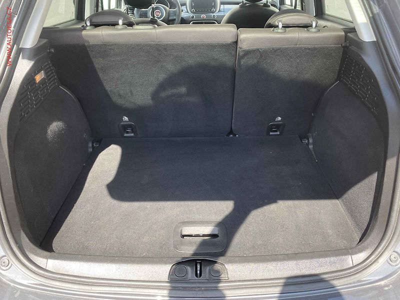 Fiat 500X (2016) 1.4i, Navi, panor - fotka 7 z 17