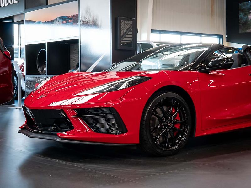 Chevrolet Corvette (2026) 6.2 Cabrio 3LT Z51 Facelift - fotka 11 z 41