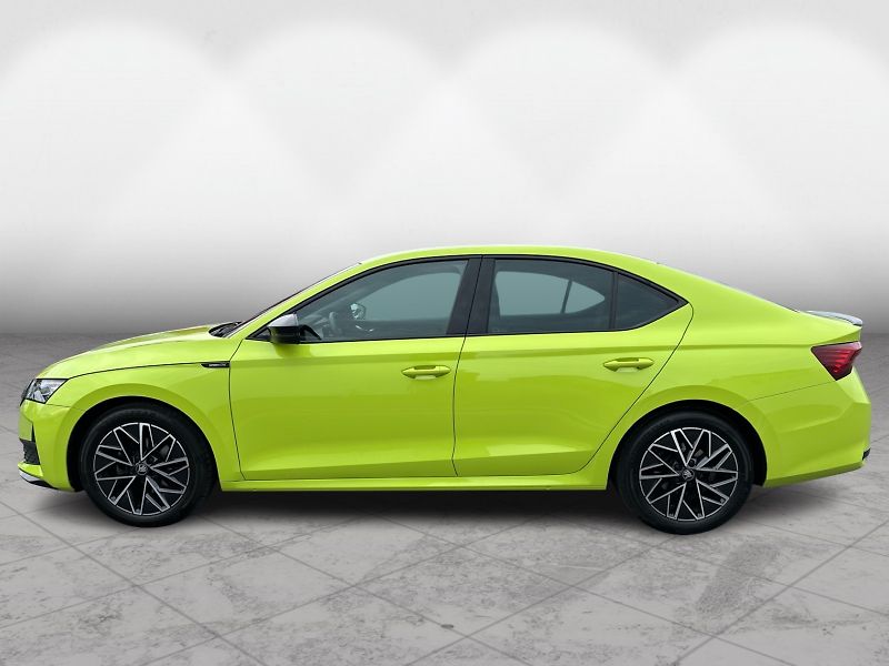 Škoda Octavia 1,5 TSI / 110 kW Sportline - fotka 3 z 24
