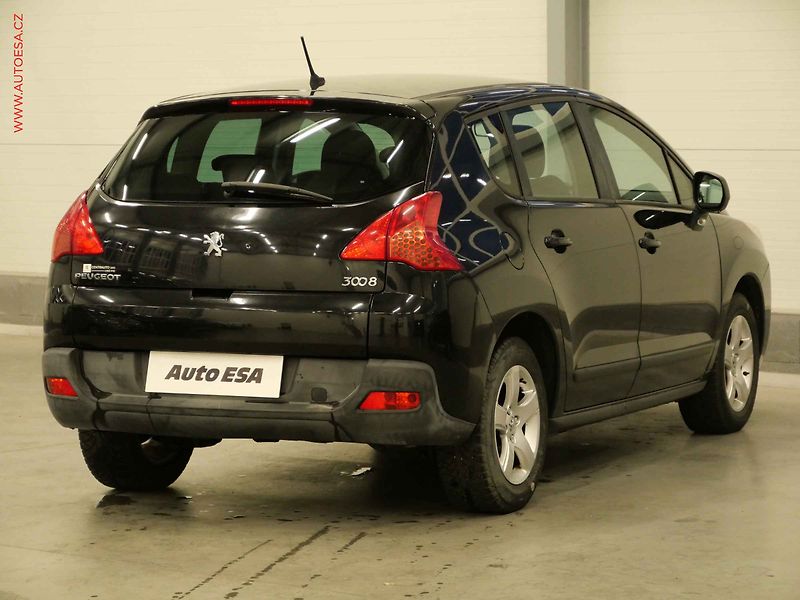 Peugeot 3008 (2010) 1.6 HDi, Klima - fotka 4 z 17