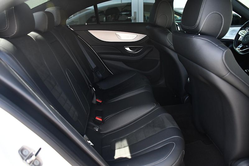 Mercedes-Benz CLS 350D AMG 4MATIC - fotka 21 z 43