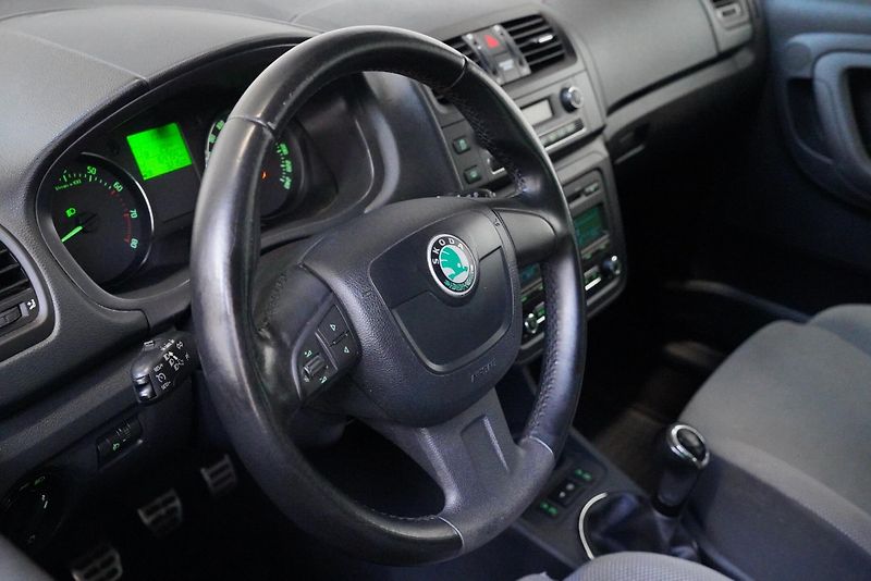 Škoda Fabia - fotka 14 z 26