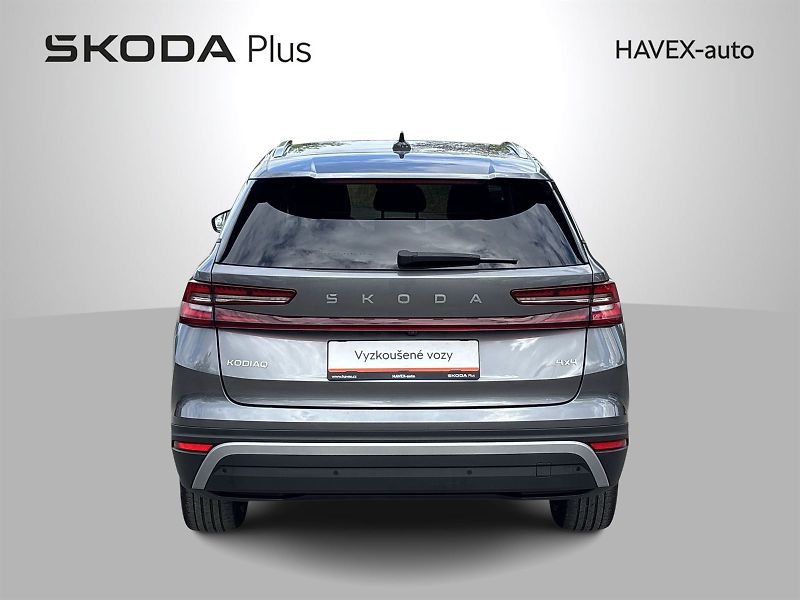 Škoda Kodiaq (2024) 2.0 TDI 4x4 DSG Exclusive Sele - fotka 33 z 33