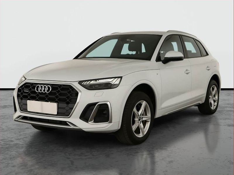 Audi Q5 (2024) 50 TFSI e - fotka 2 z 27