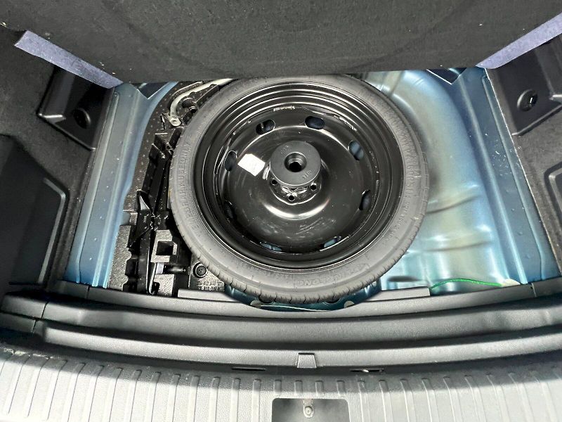 Škoda Karoq (2021) Style Plus 1.5 TSI 110KW 6° ma - fotka 33 z 33