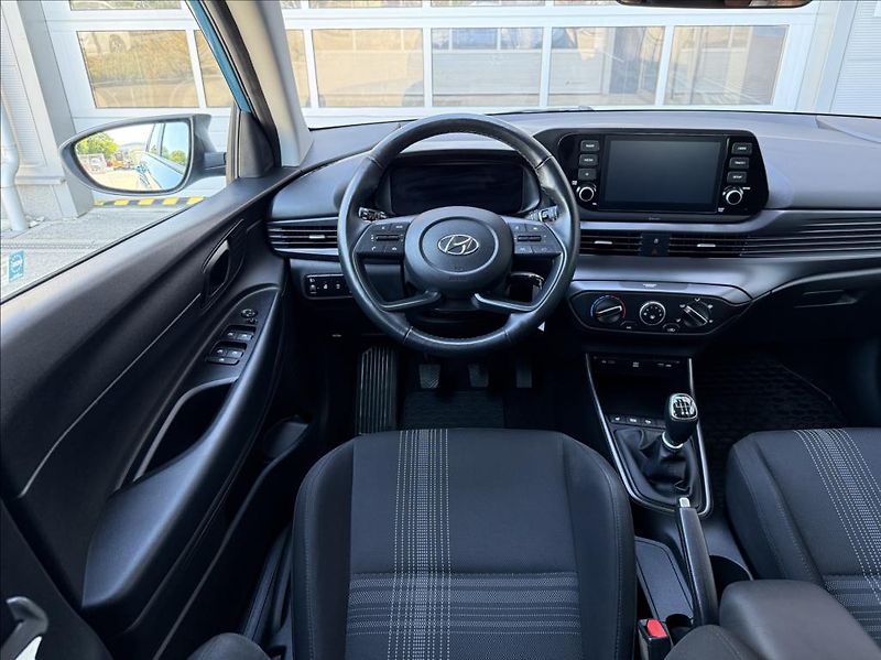 Hyundai Bayon 1,0 T-GDI  Smart Climate Tažné - fotka 14 z 26