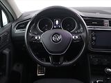 Volkswagen Tiguan 1,4 TSI Sound edice matrix pan - náhled 15