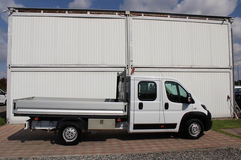 Fiat Ducato 2,3 JTD Maxi 7Míst+klima+webas - fotka 3 z 24