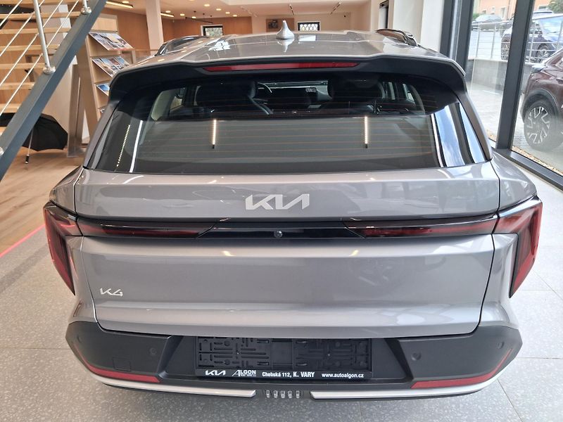 Kia K4 Sportswagon (2026) 1,6 T-GDi GPF 7DCT EXCLUSIVE - fotka 6 z 11