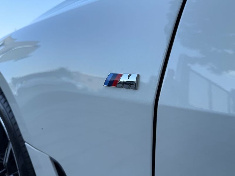 BMW Ostatní eDrive 40 LASER H&K HUD Mpaket - fotka 6 z 45