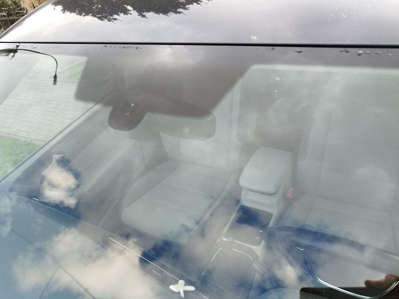 Volkswagen Touran 1,6 TDI  - fotka 5 z 29