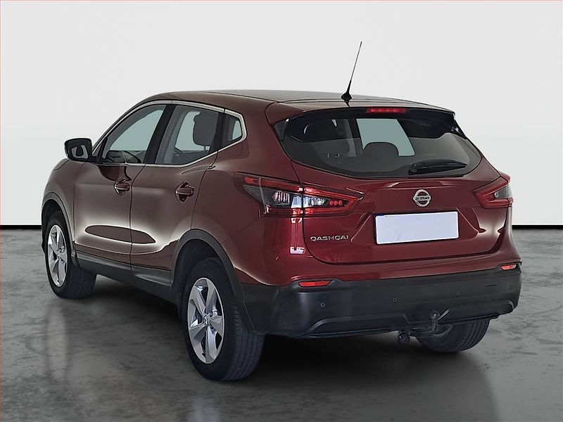 Nissan Qashqai (2018) Acenta 1.6 dCi, 4X4, ČR,1.maj - fotka 4 z 15