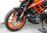 KTM 390 Duke (2019) Duke 390 - 7912 km, hezký stav - náhled 16