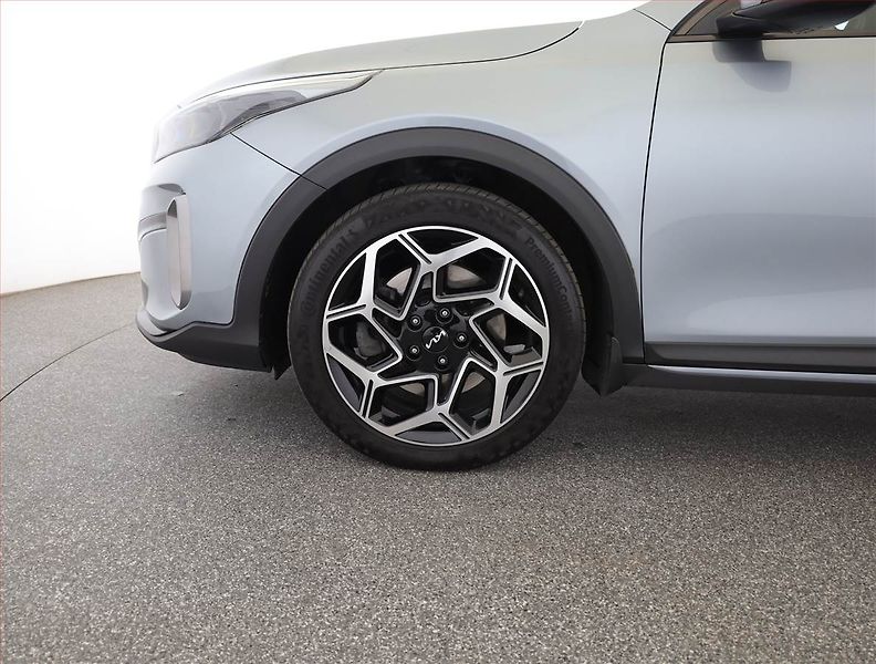 Kia XCeed (2023) GT Line 1.6 T-GDI - fotka 12 z 20