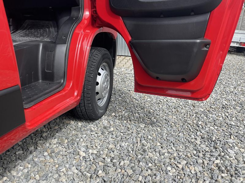 Peugeot Boxer 2.2HDi 120PS CZ DPH REZERVACE! - fotka 107 z 139
