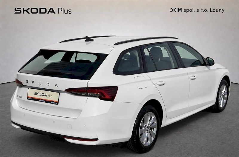 Škoda Octavia (2026) combi Selection Business 2,0 t - fotka 2 z 38