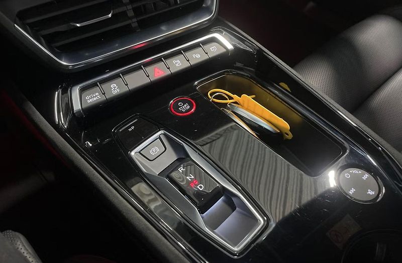Audi RS e-tron GT AWD 360k Laser Night vision - fotka 15 z 26