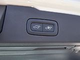Volvo V60 PLUS DARK B4 FWD 145 kW - náhled 16