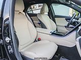 Mercedes-Benz Třídy C (2023) C 300 E Digital Light, Keyless - náhled 7
