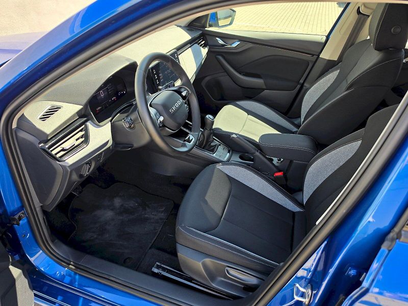 Škoda Kamiq (2025) 1,0TSI 85KW SELECTION - fotka 20 z 29