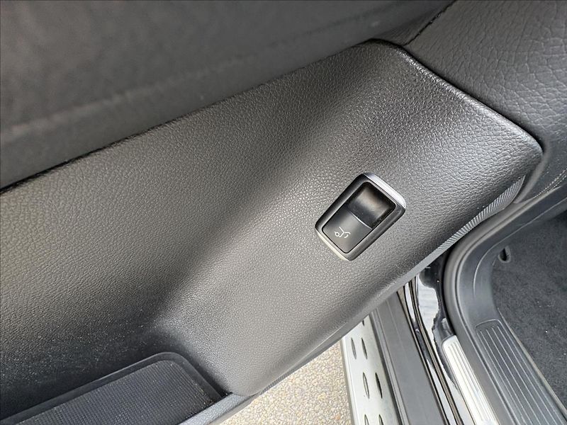 Mercedes-Benz GLE 5,0 500 AMG V8 Servis MB,Top - fotka 6 z 61