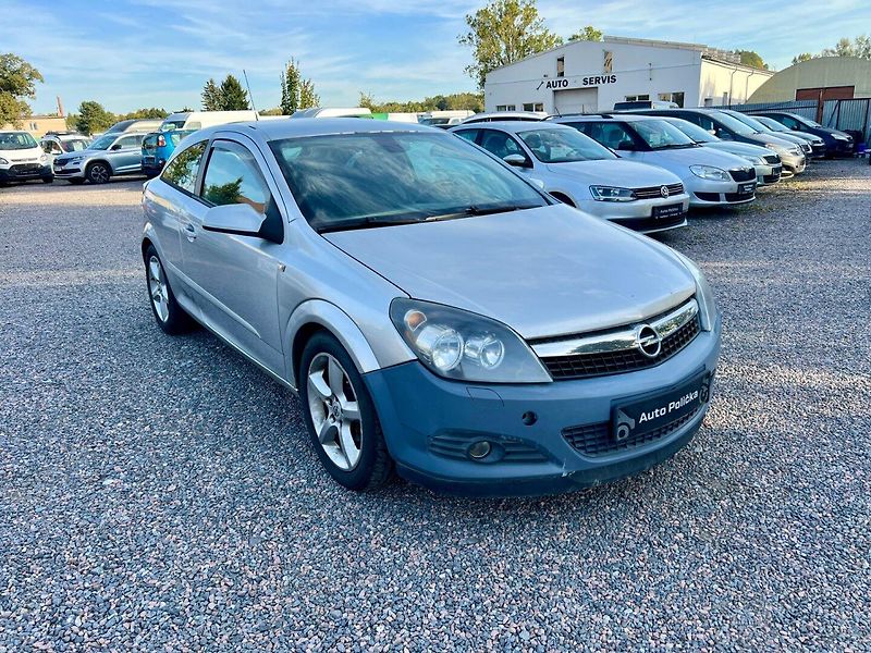 Opel Astra (2007) 1.7d 74 kW - fotka 5 z 19