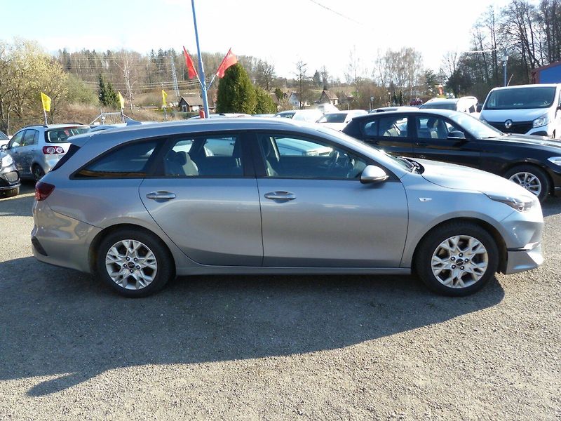 Kia Ceed 1.5 T-GDI  118 Kw DPH - fotka 5 z 20