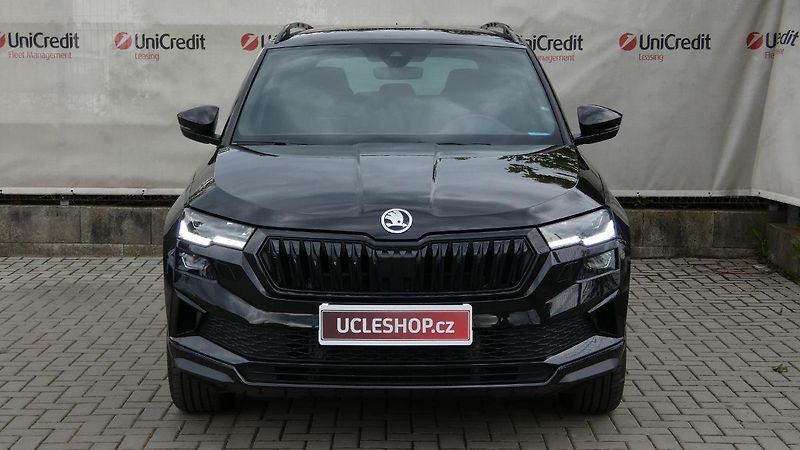 Škoda Karoq 1,5 TSI DSG Sportline - fotka 2 z 23