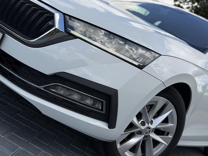 Škoda Octavia (2021) 1.0 tsi 81 kW e-tec/DPH - fotka 9 z 21
