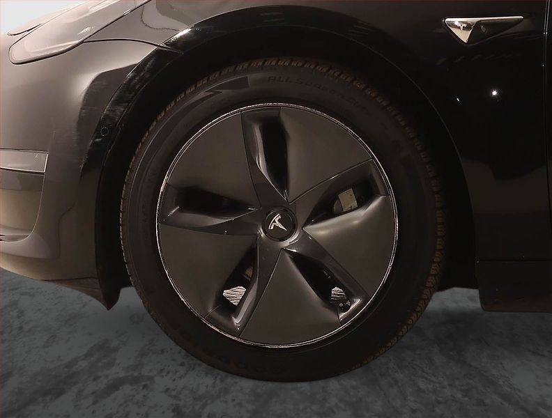 Tesla Model 3 (2019) Std Range Plus 52kWh, SoH 78% - fotka 14 z 32