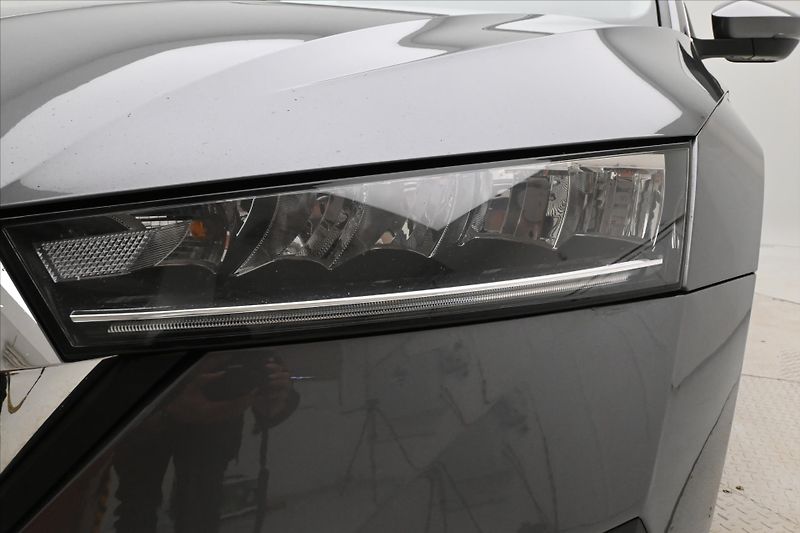 Škoda Octavia 2,0 TDI 110kW DSG Style Záruka - fotka 31 z 33